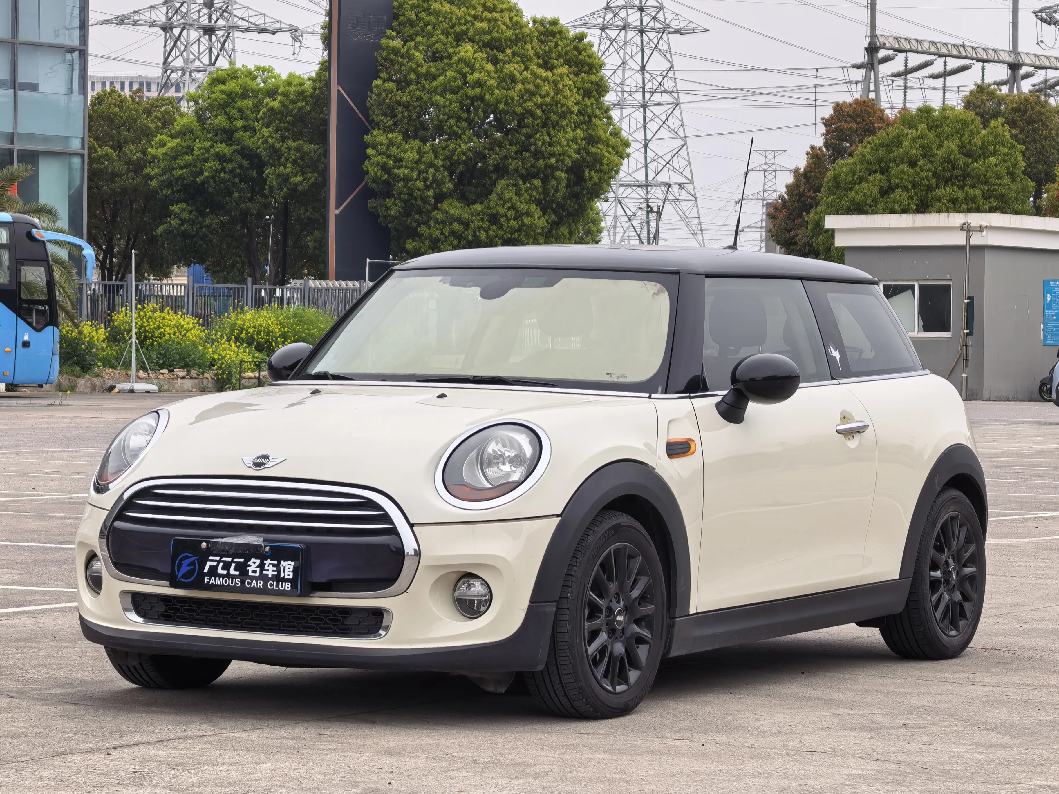 MINI MINI