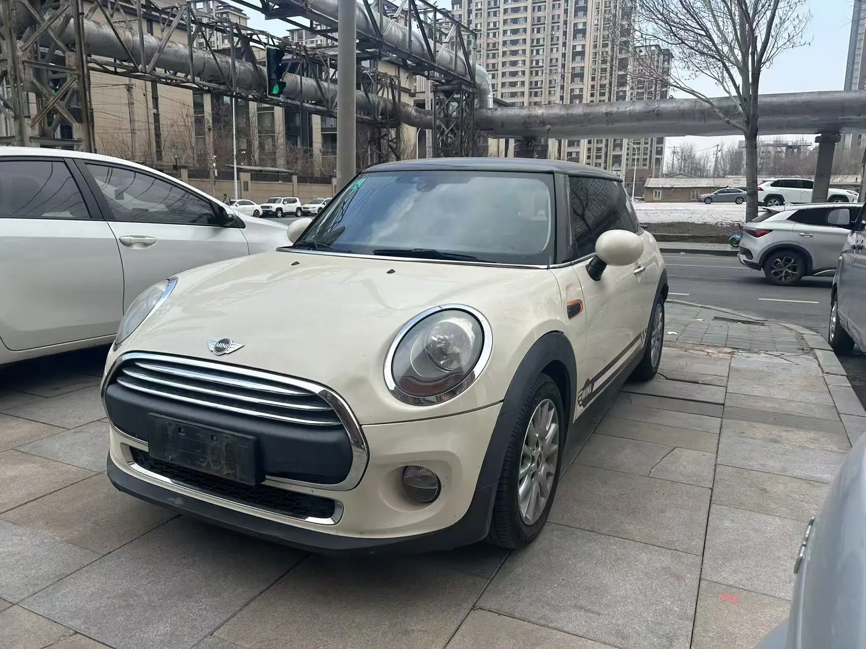 MINI MINI