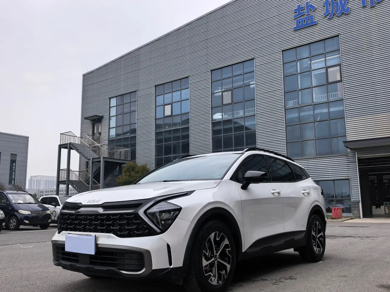 Kia Lion Platinum Expands the Boundary