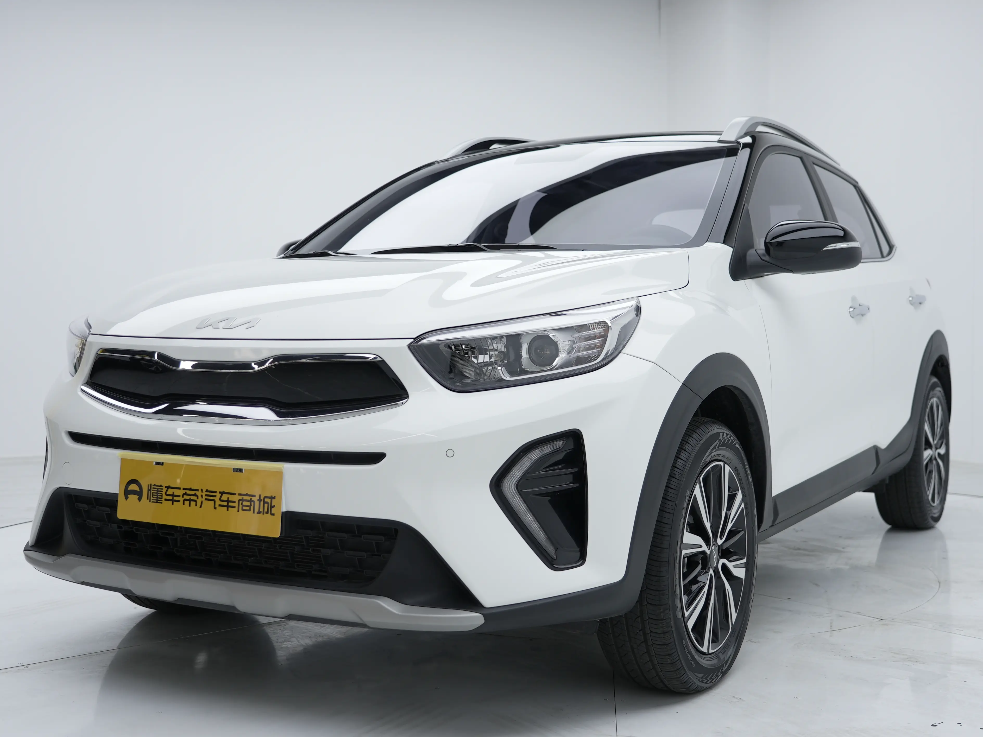 Kia KX1