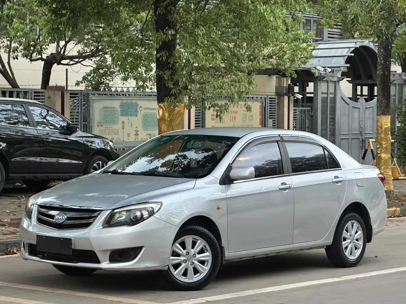 BYD L3