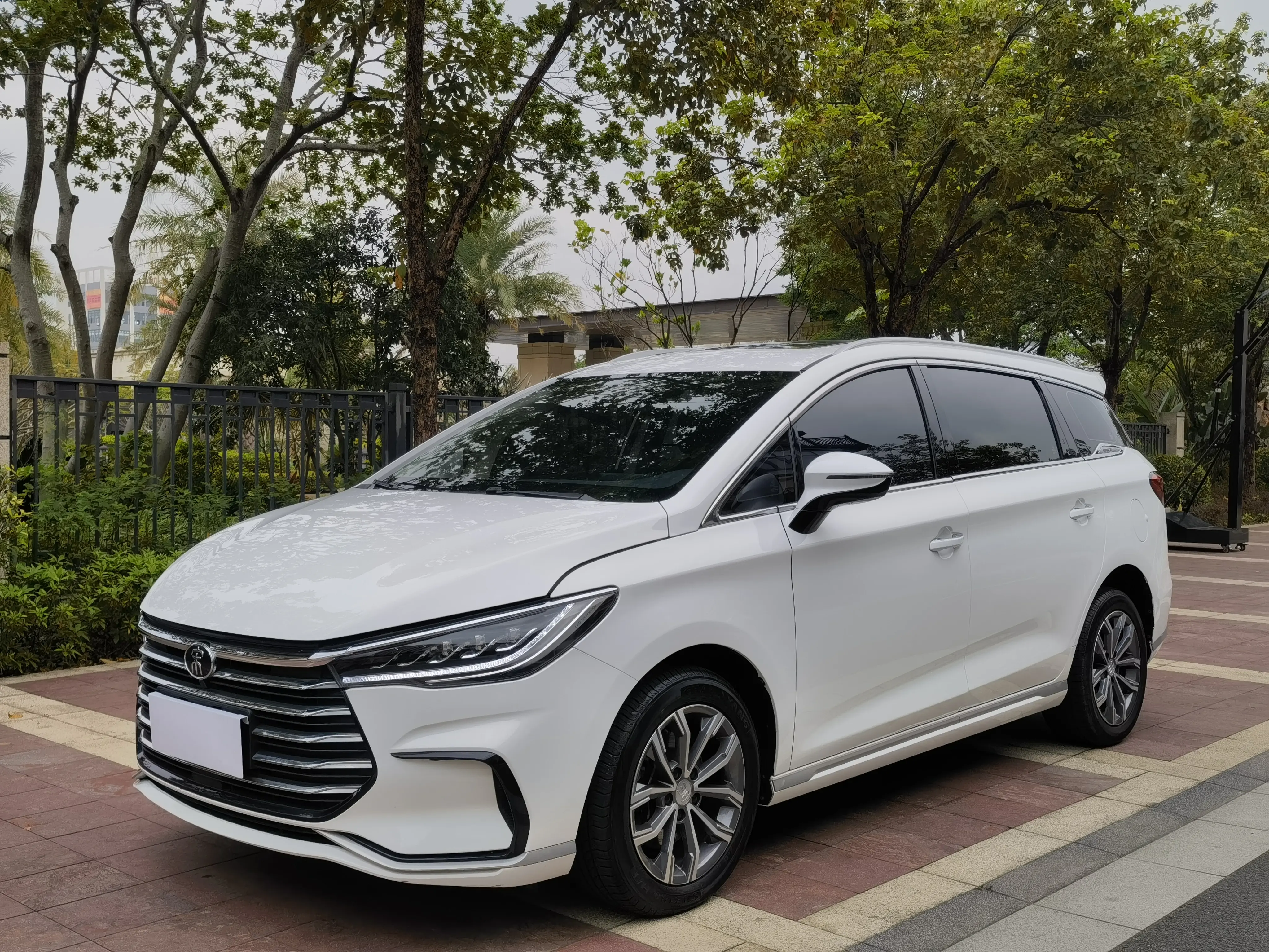 BYD Song MAX