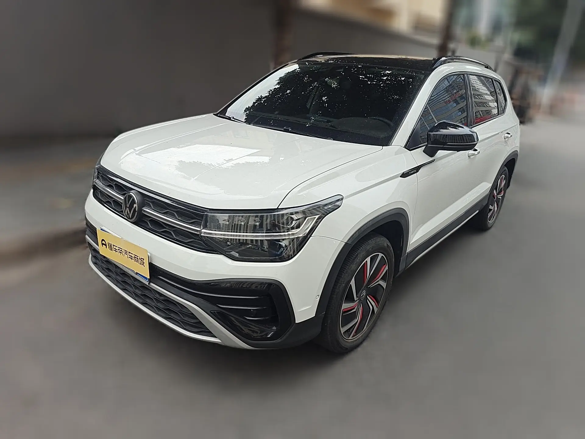 Volkswagen Tharu