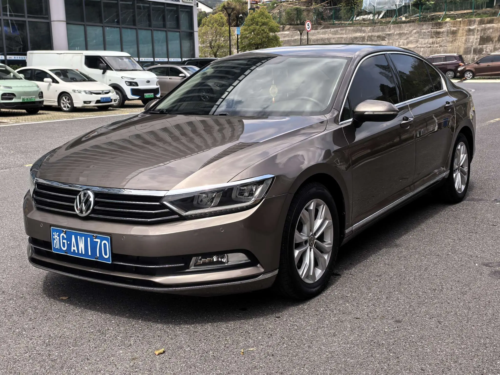 Volkswagen Magotan