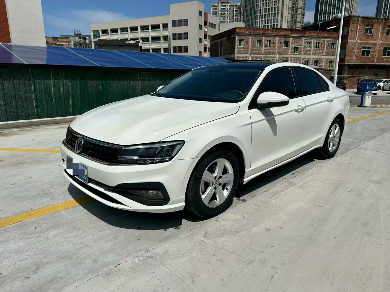 Volkswagen Lamando
