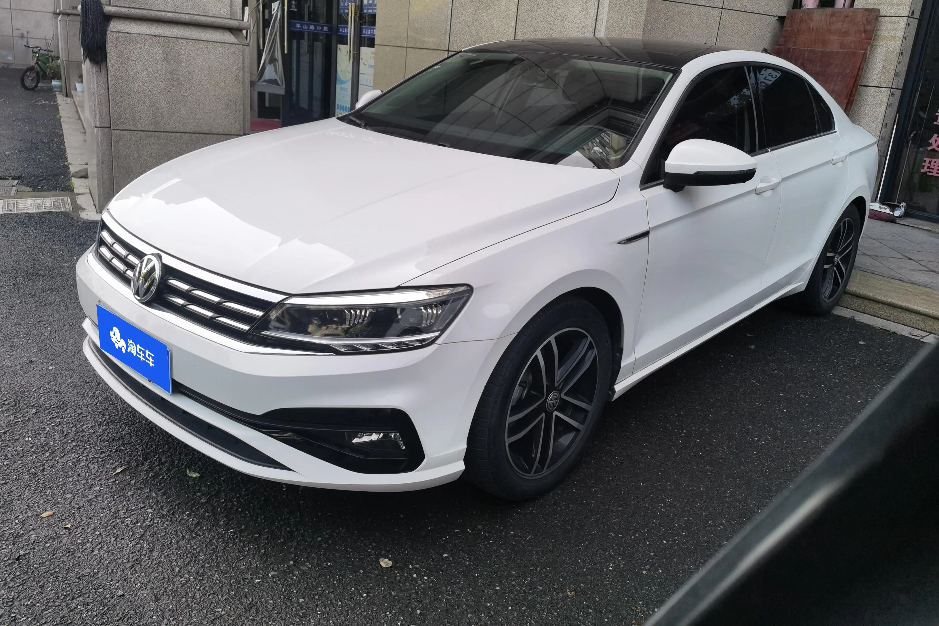 Volkswagen Lamando