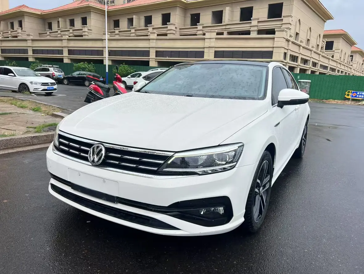 Volkswagen Lamando