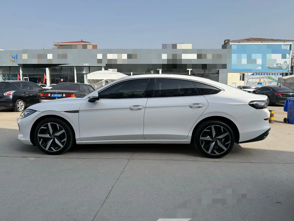 Volkswagen Lamando
