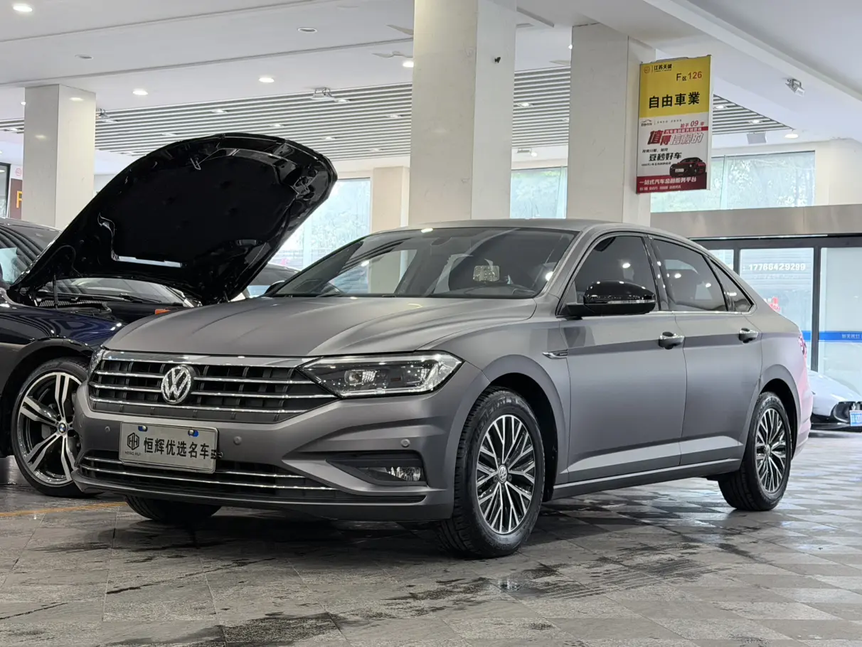 Volkswagen Sagitar