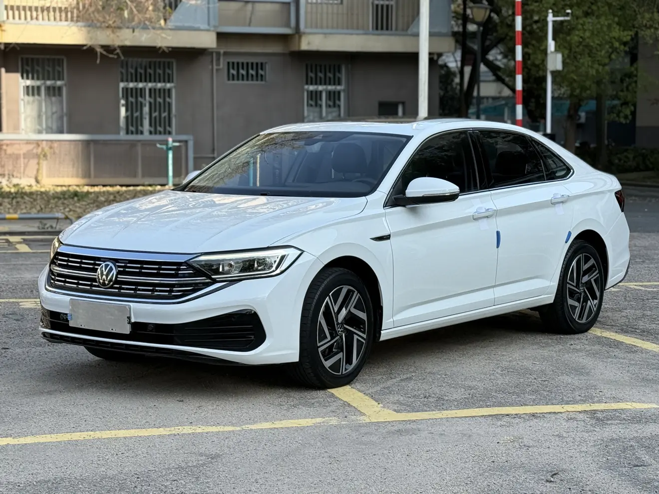Volkswagen Sagitar