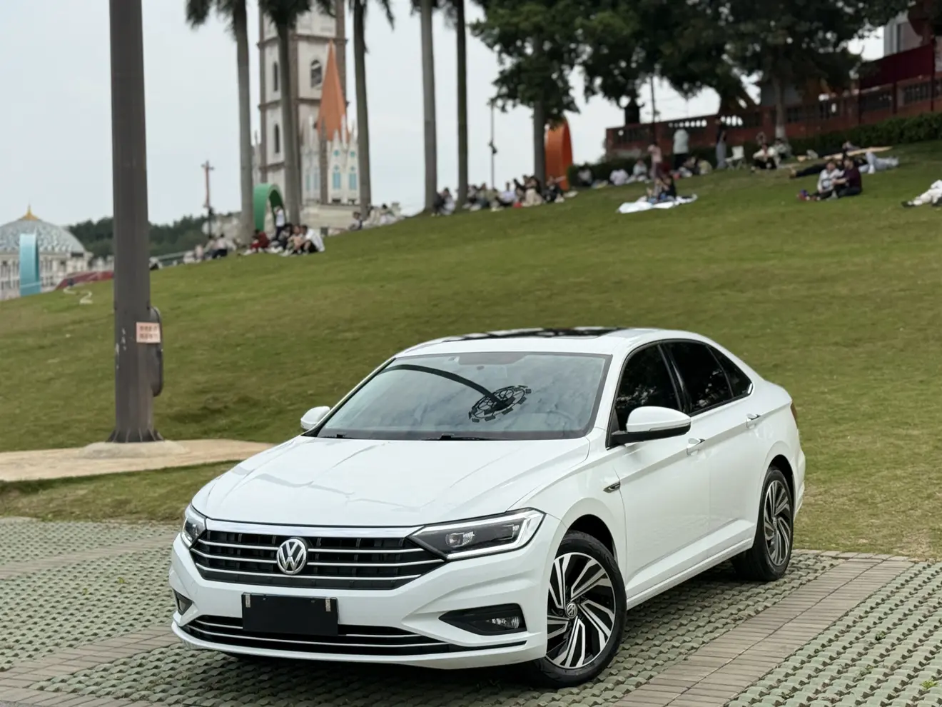 Volkswagen Sagitar
