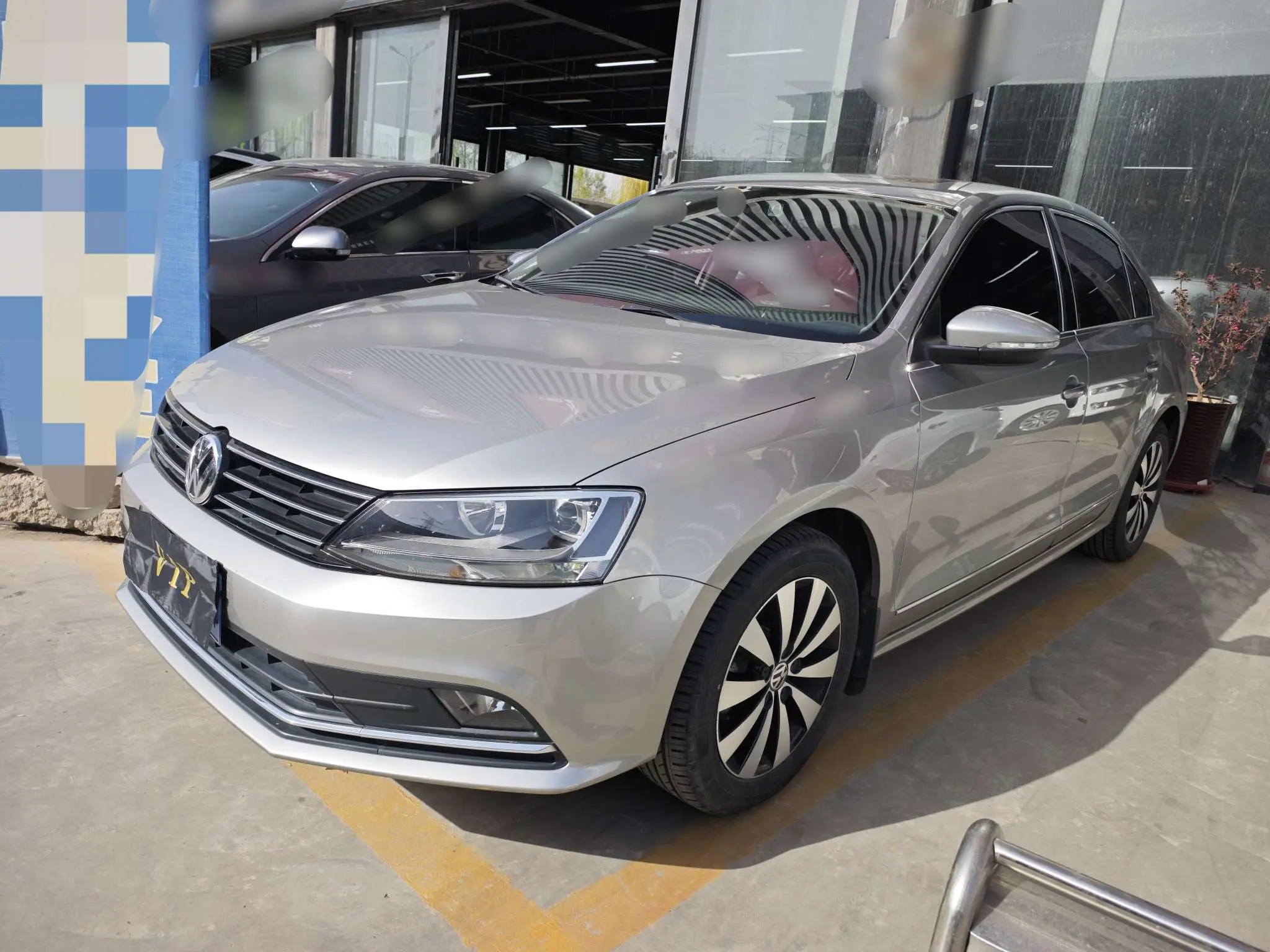 Volkswagen Sagitar