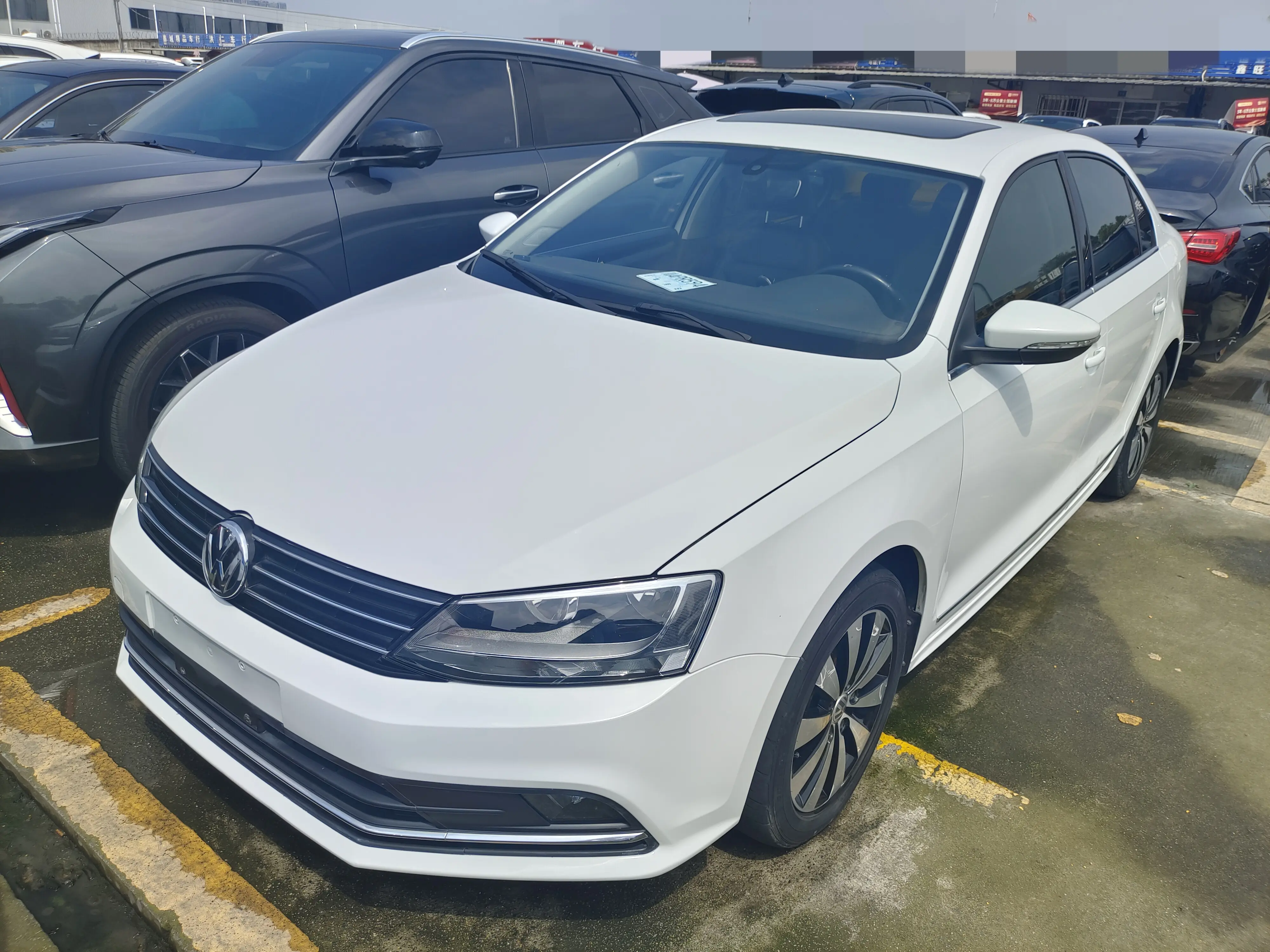 Volkswagen Sagitar