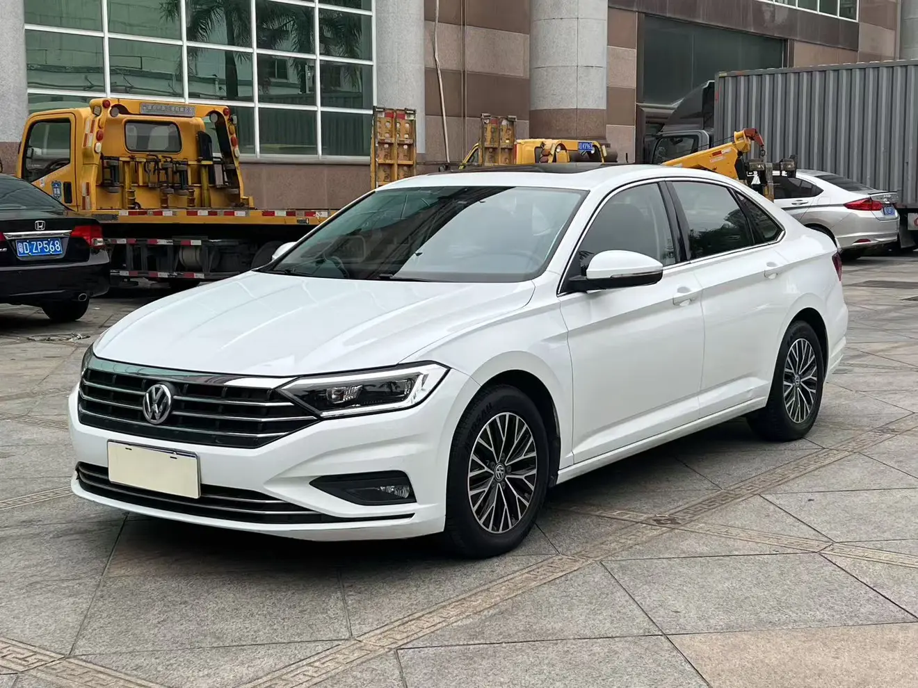 Volkswagen Sagitar