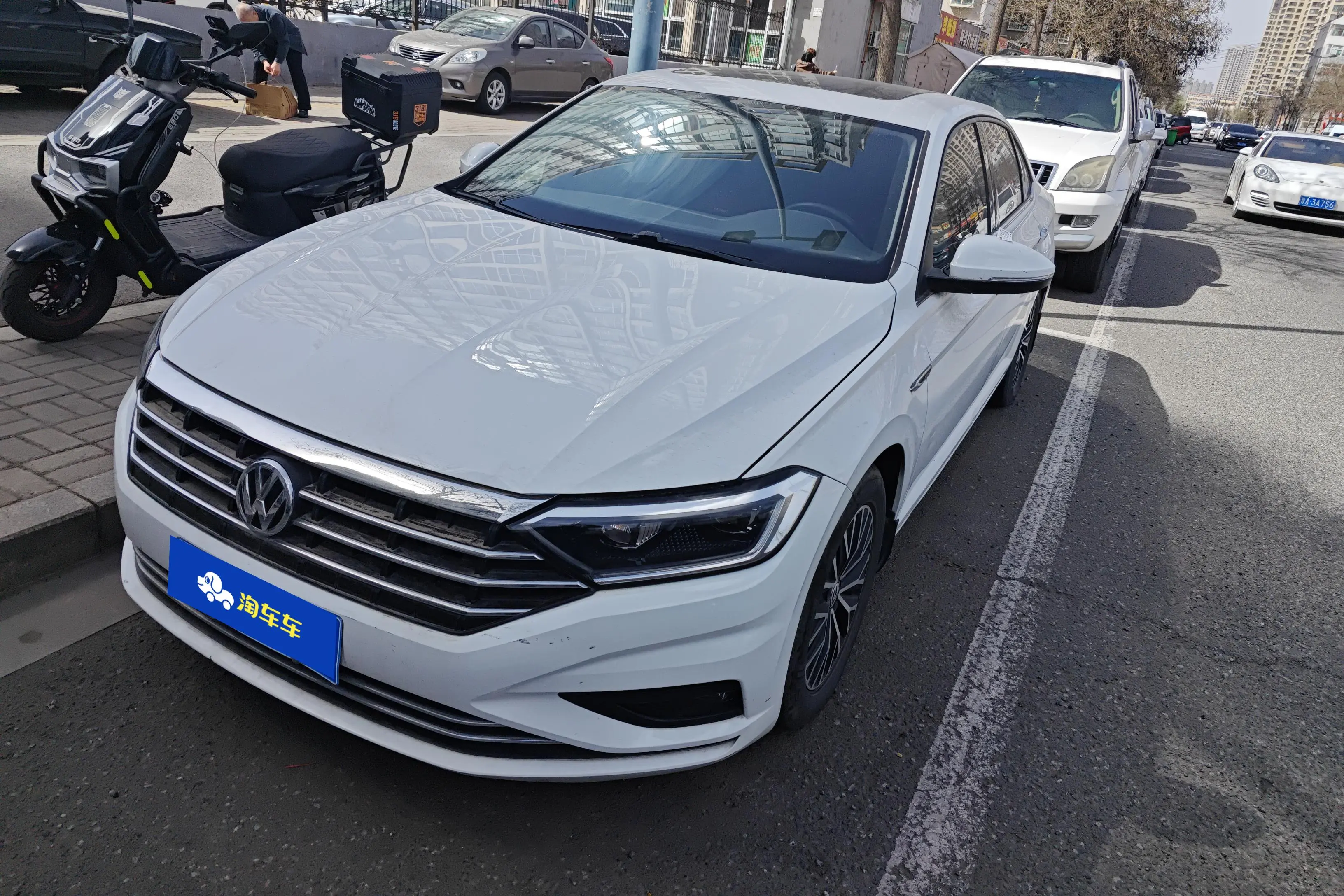 Volkswagen Sagitar