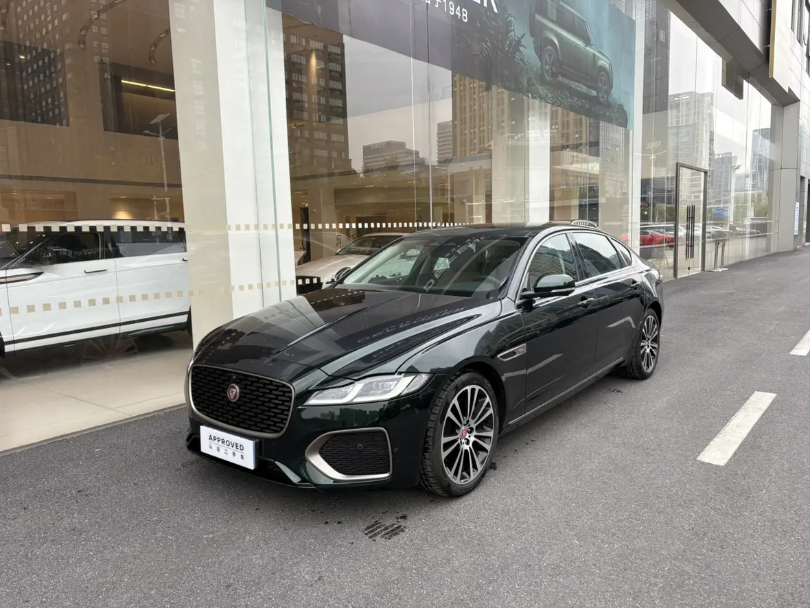 Jaguar XFL