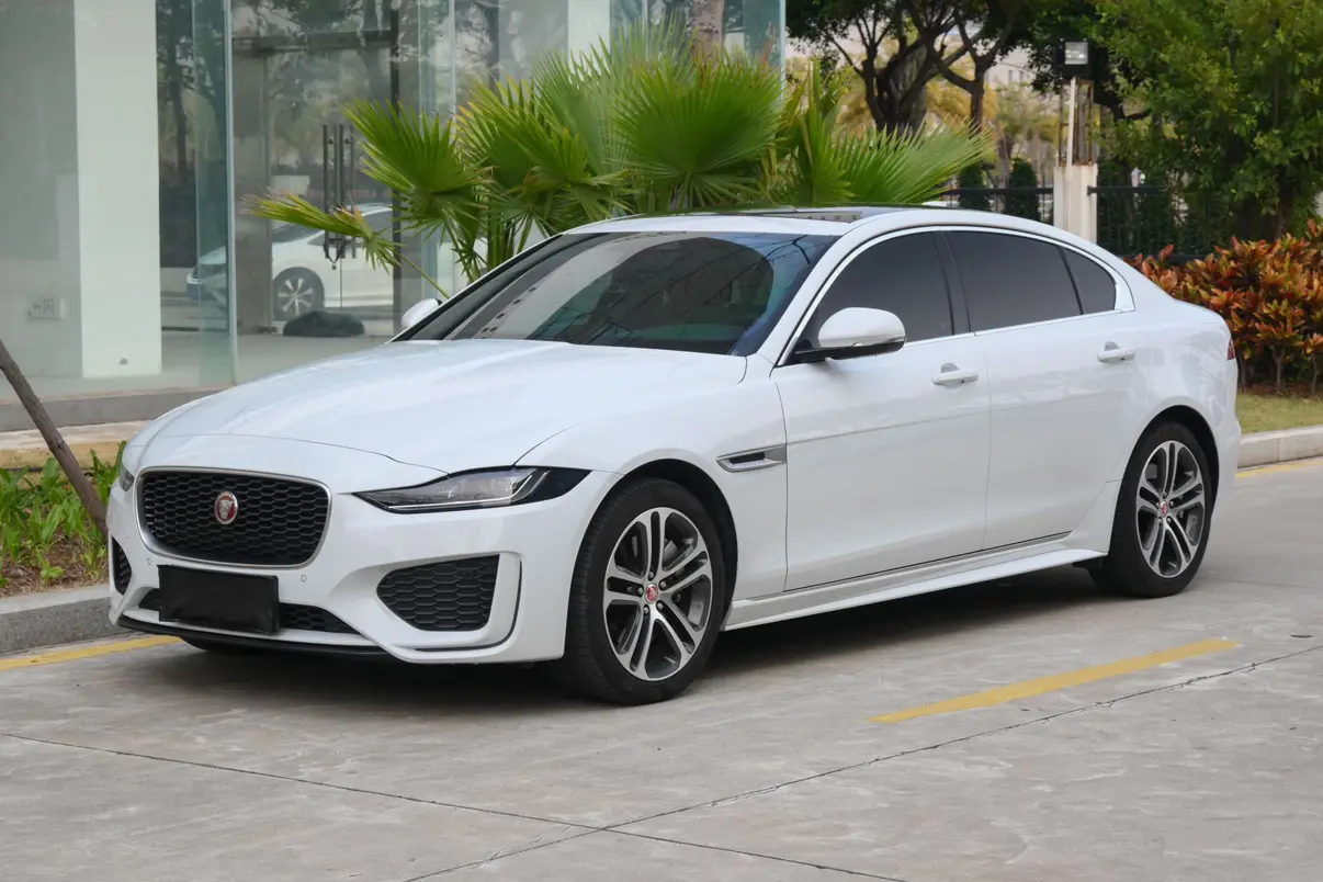 Jaguar XEL