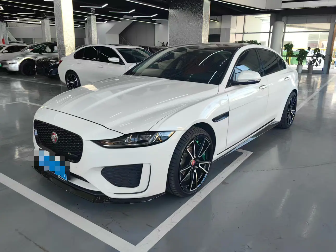 Jaguar XEL