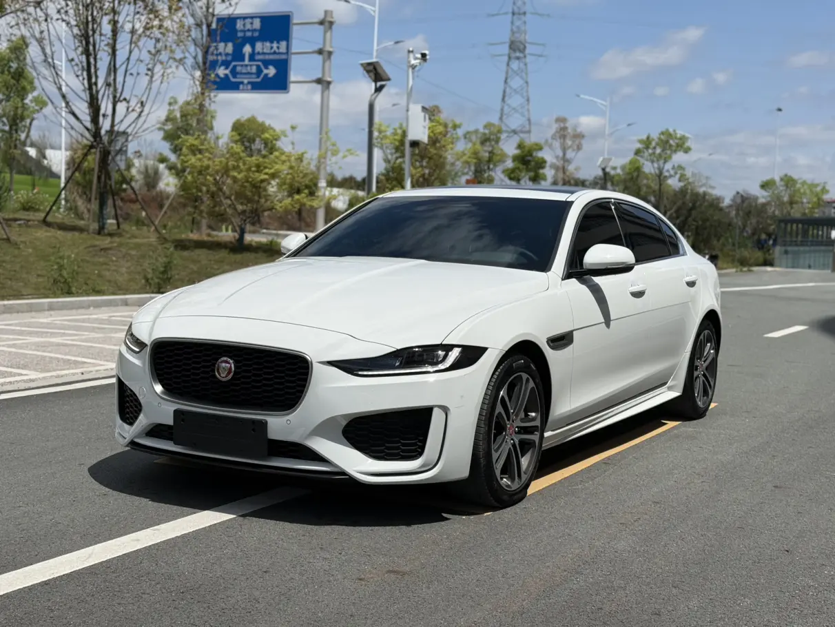 Jaguar XEL