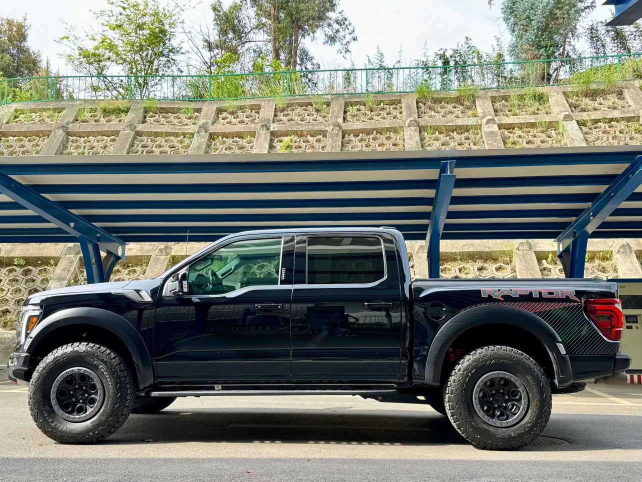 Ford F-150 Raptor