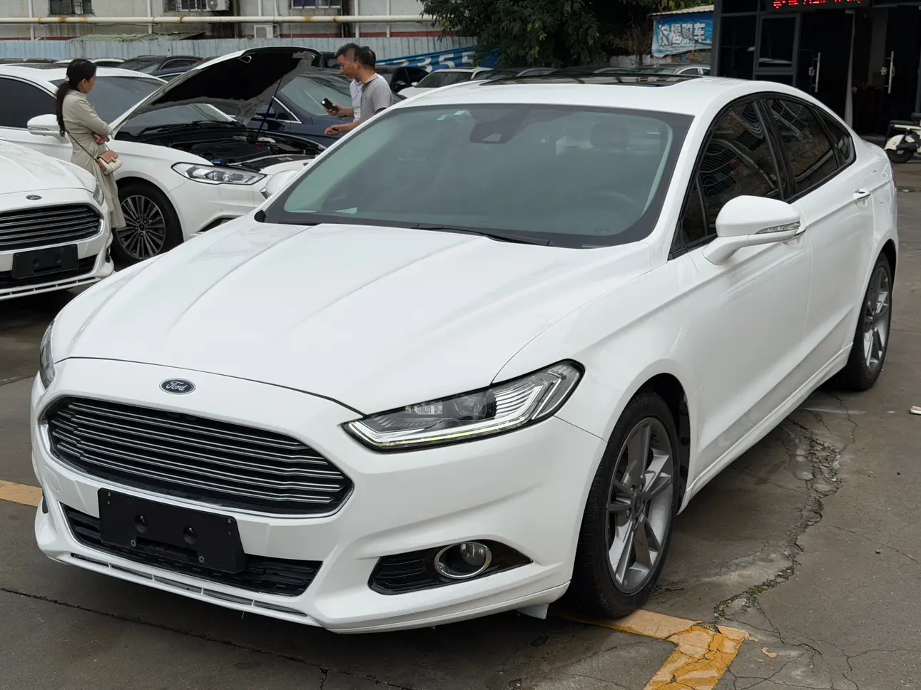 Ford Mondeo