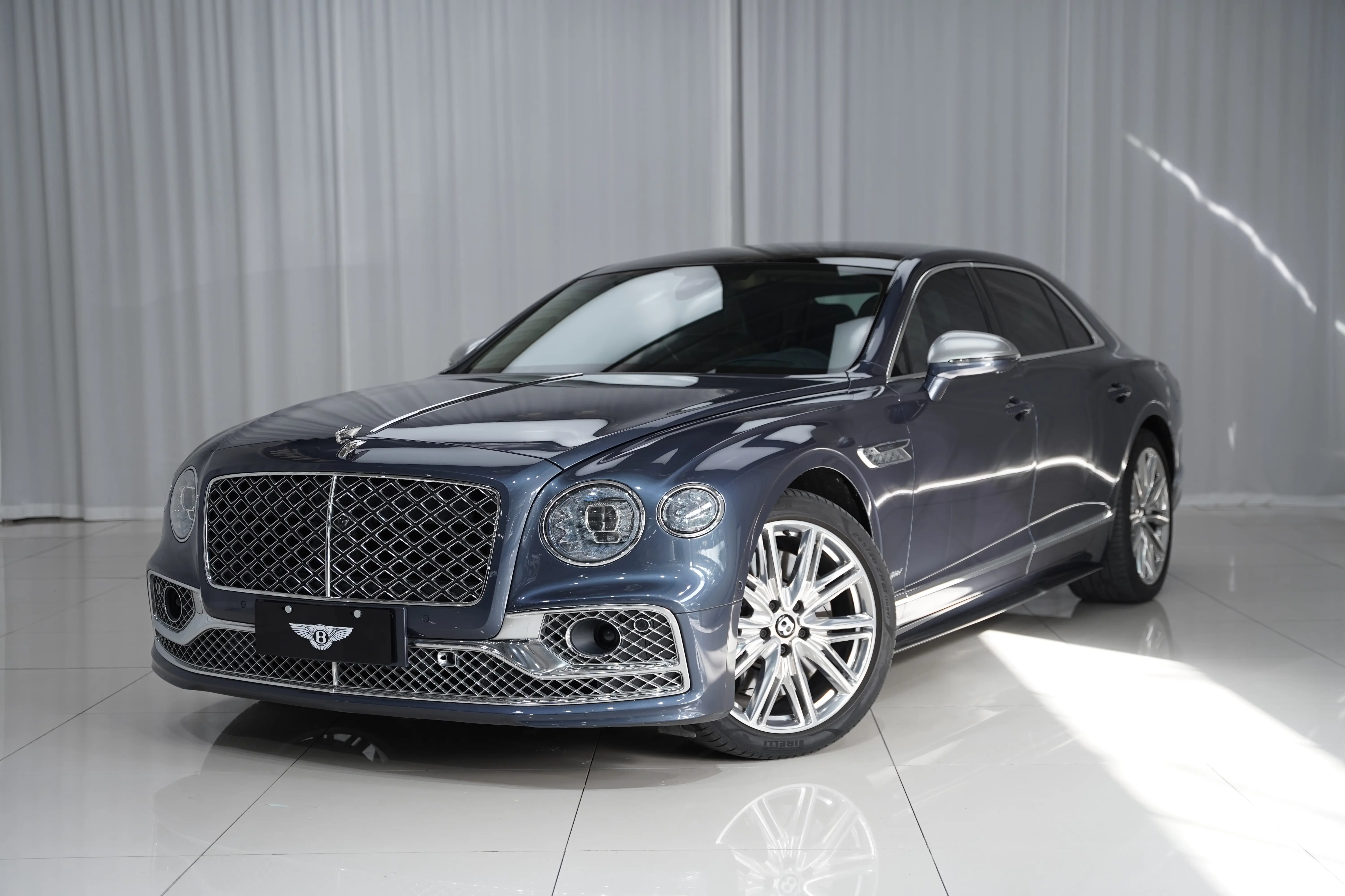 Bentley Flying Spur PHEV