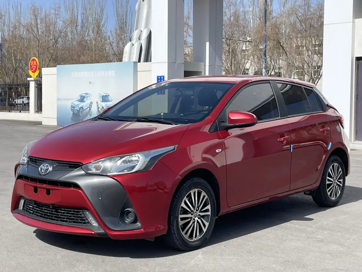 Toyota Yaris L