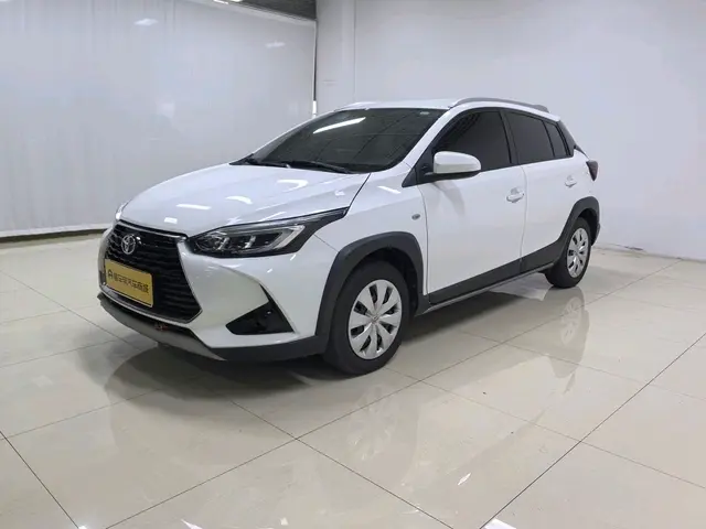 Toyota Yaris L