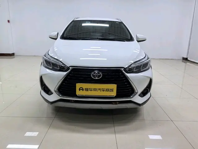 Toyota Yaris L