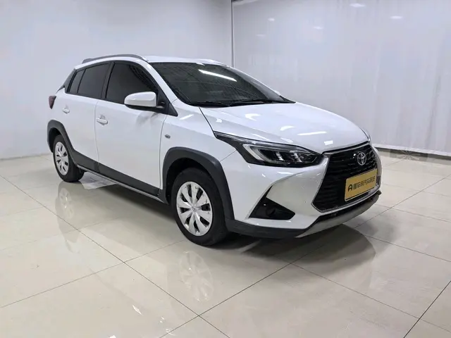 Toyota Yaris L