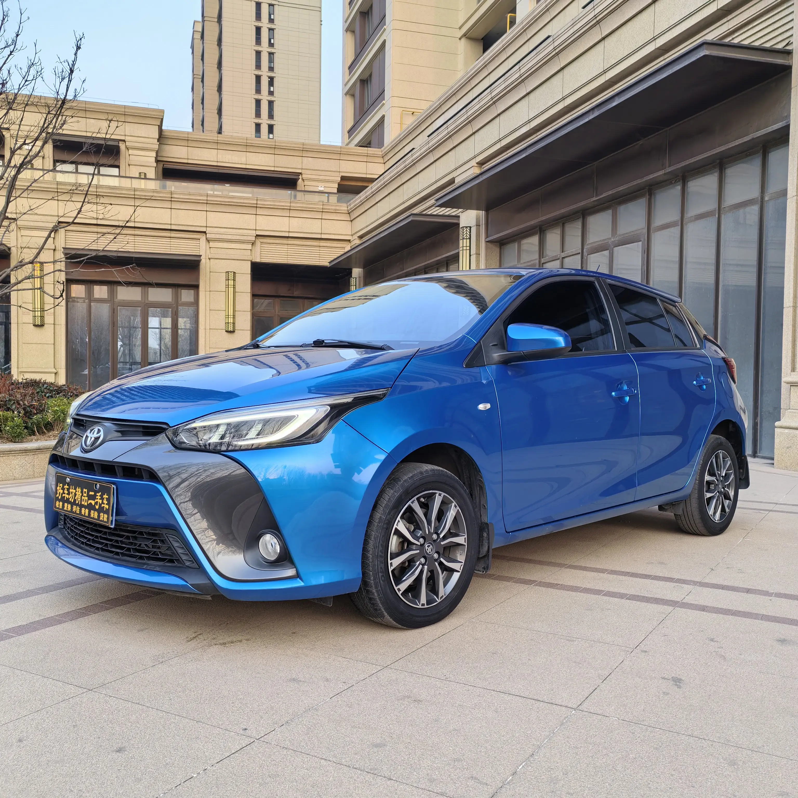 Toyota Yaris L