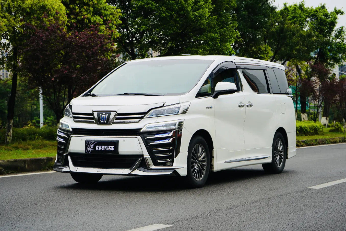 Toyota Crown Wellfire