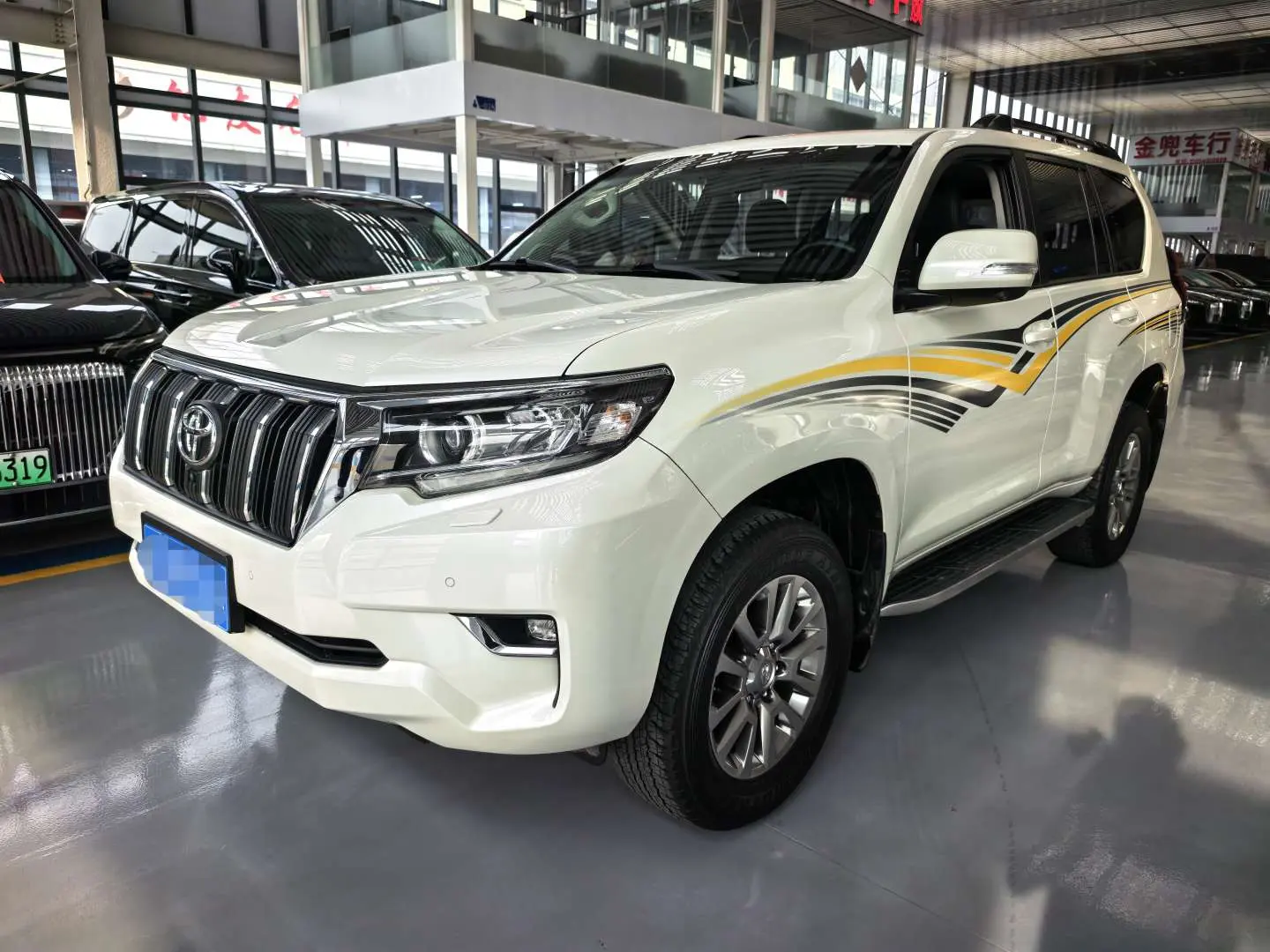 Toyota Prado