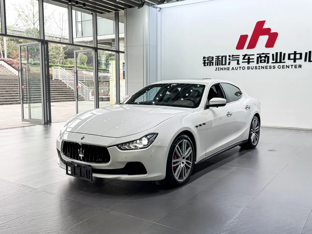 Maserati Ghibli