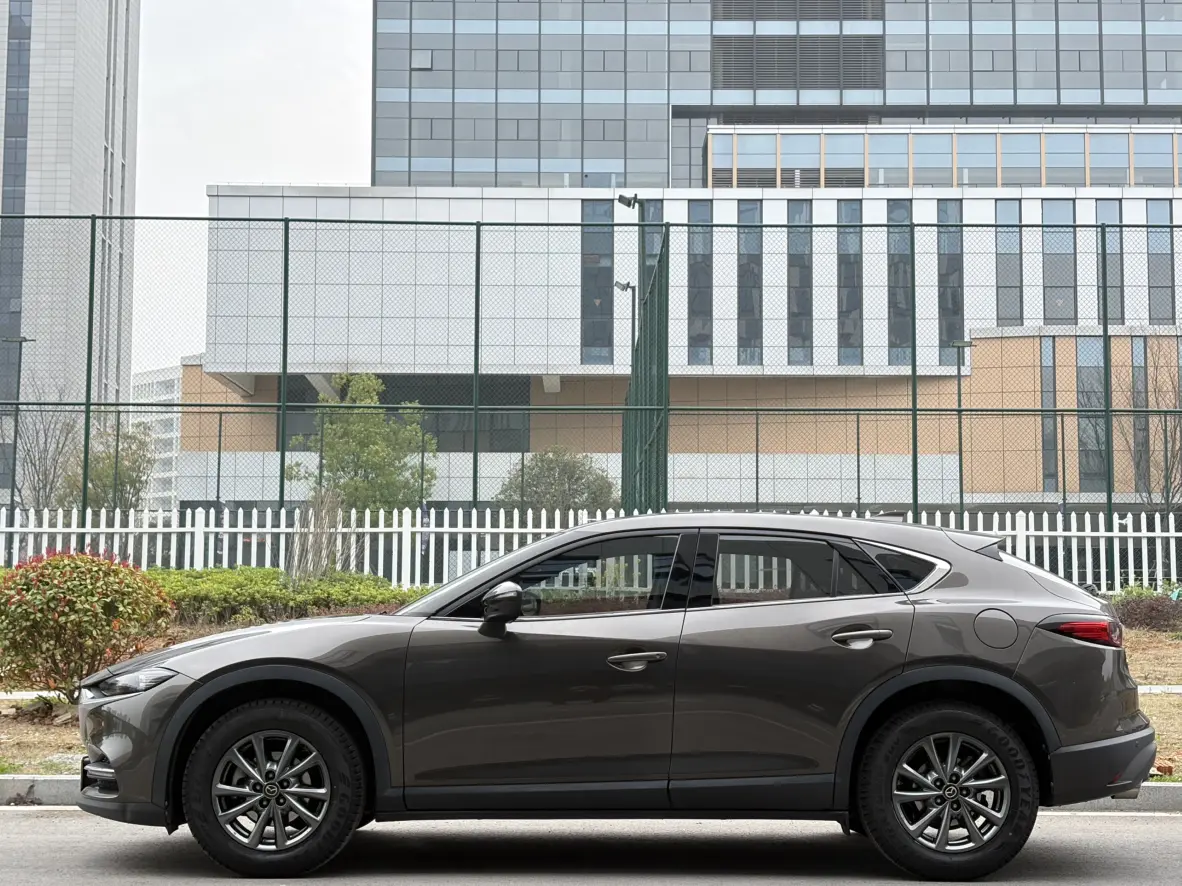 Mazda CX-4