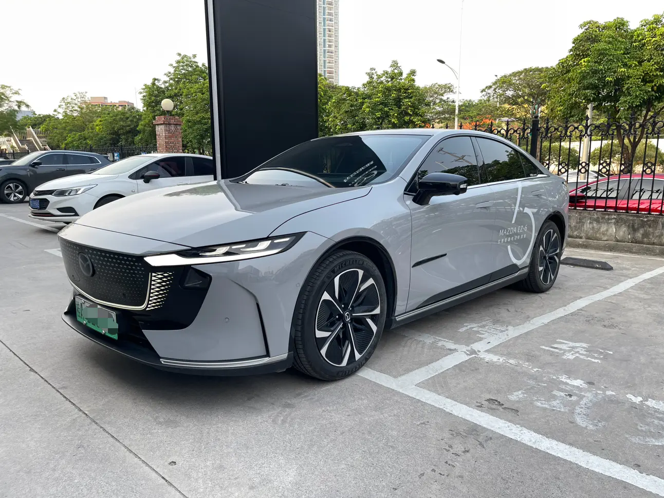 Mazda EZ-6