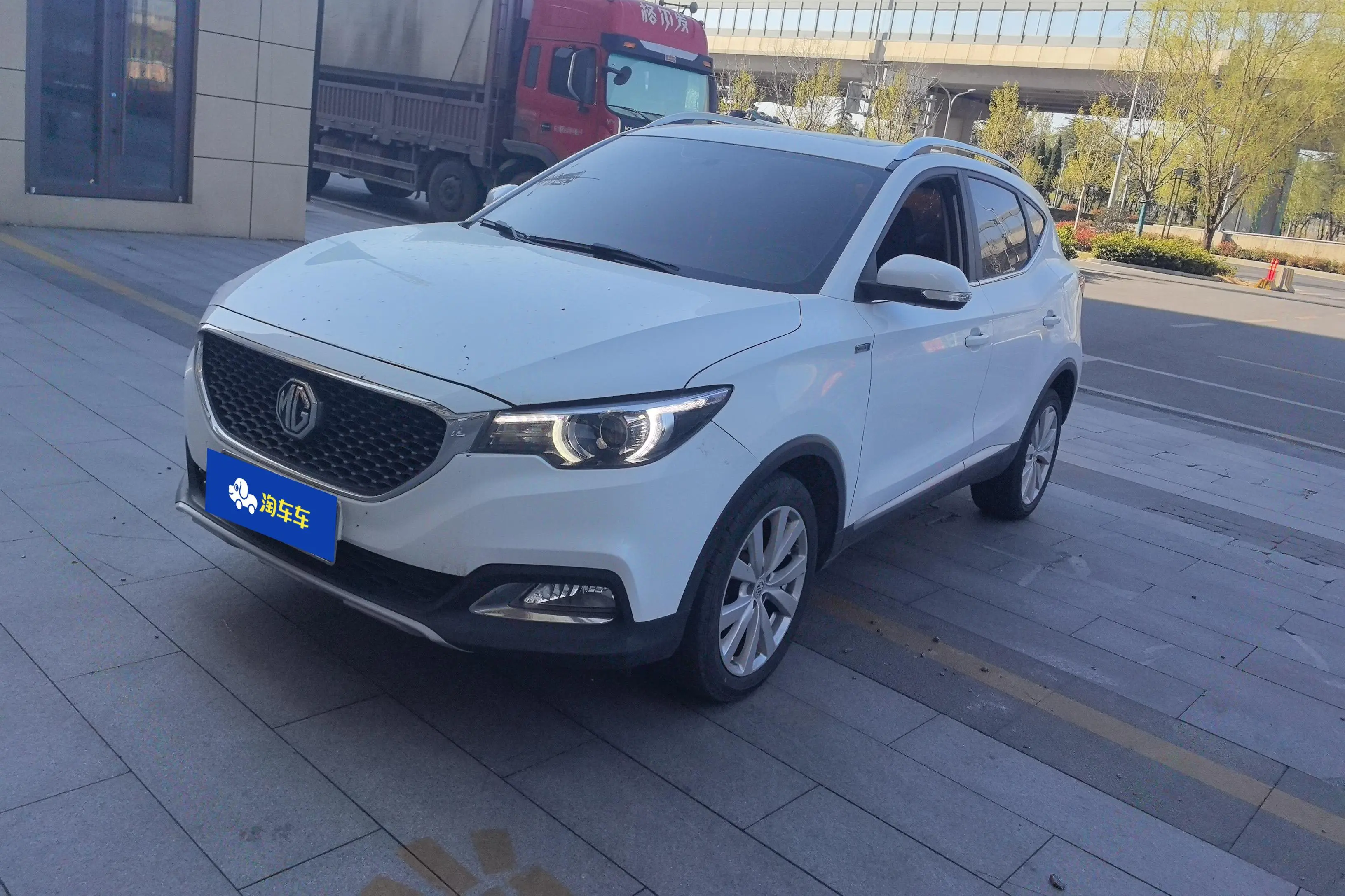 MG ZS