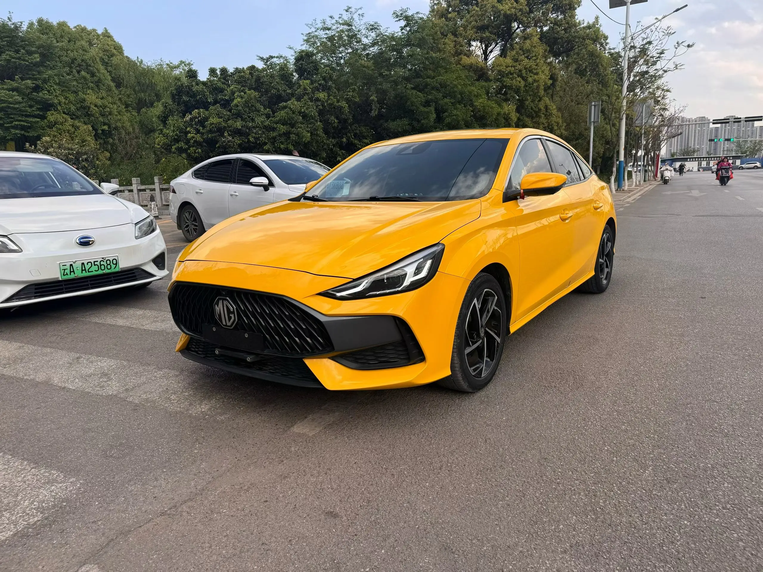 MG 5