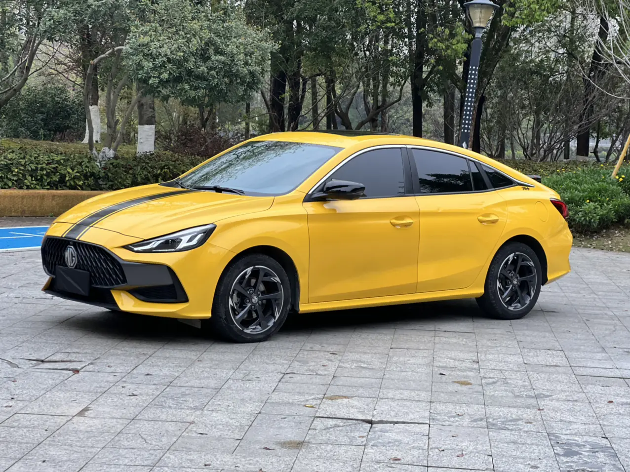 MG 5