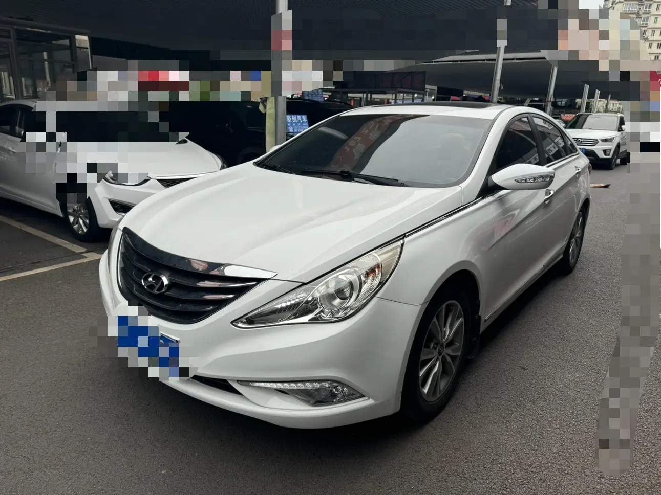 Hyundai Sonata eight