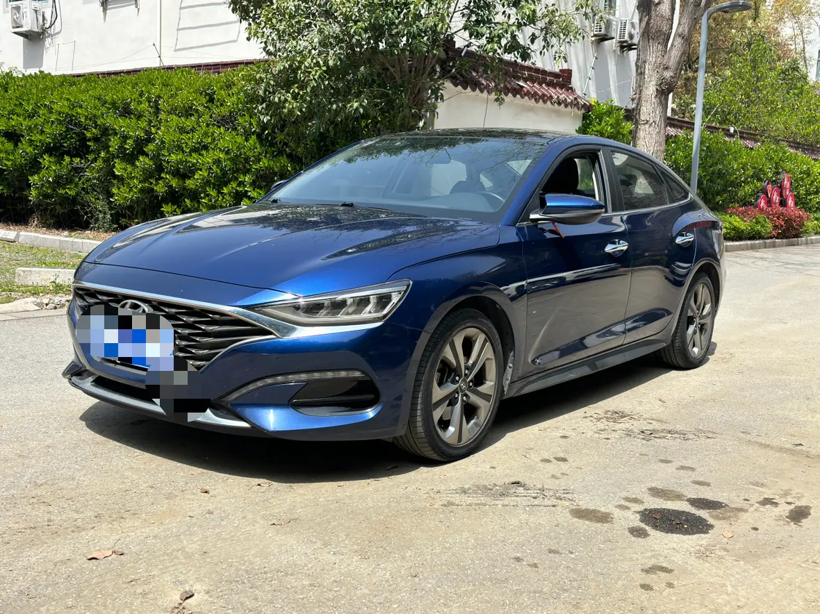 Hyundai Lafesta