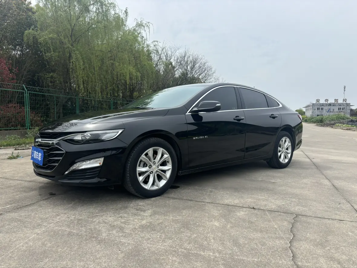 Chevrolet Malibu XL
