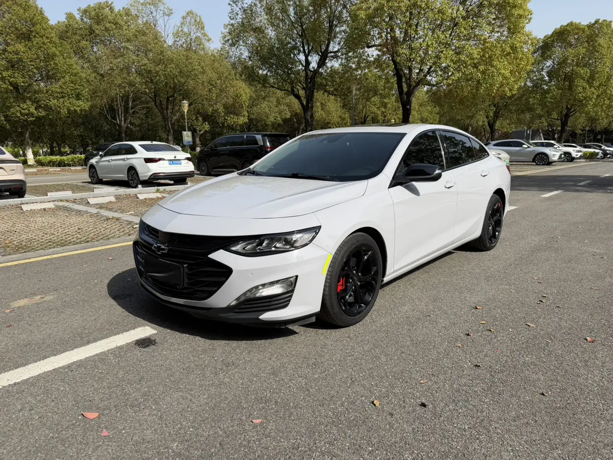Chevrolet Malibu XL