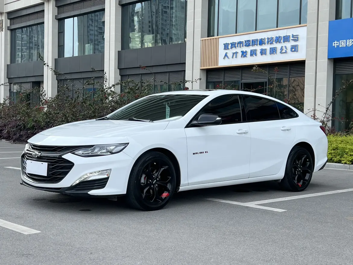 Chevrolet Malibu XL
