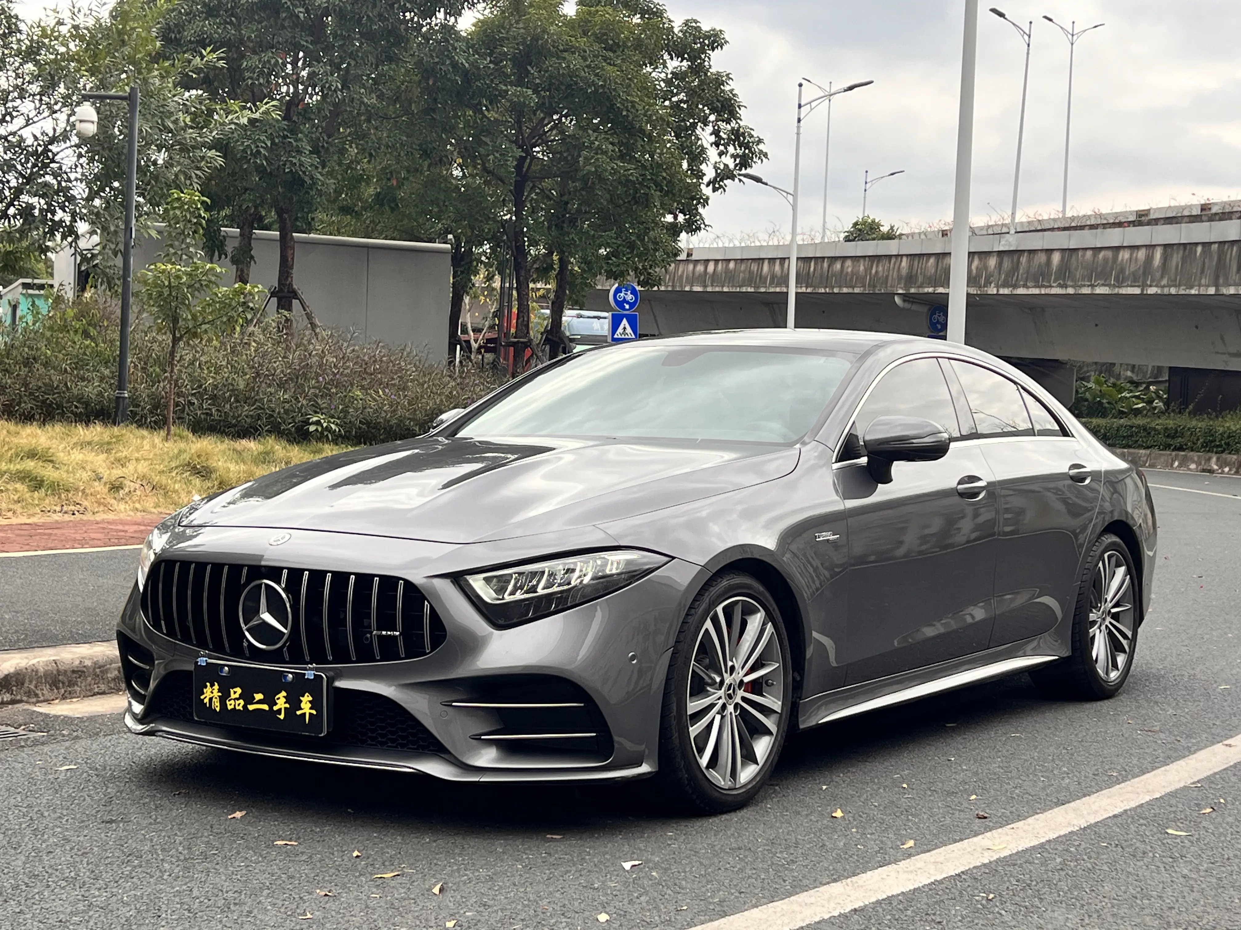 Mercedes-Benz Mercedes Benz CLS
