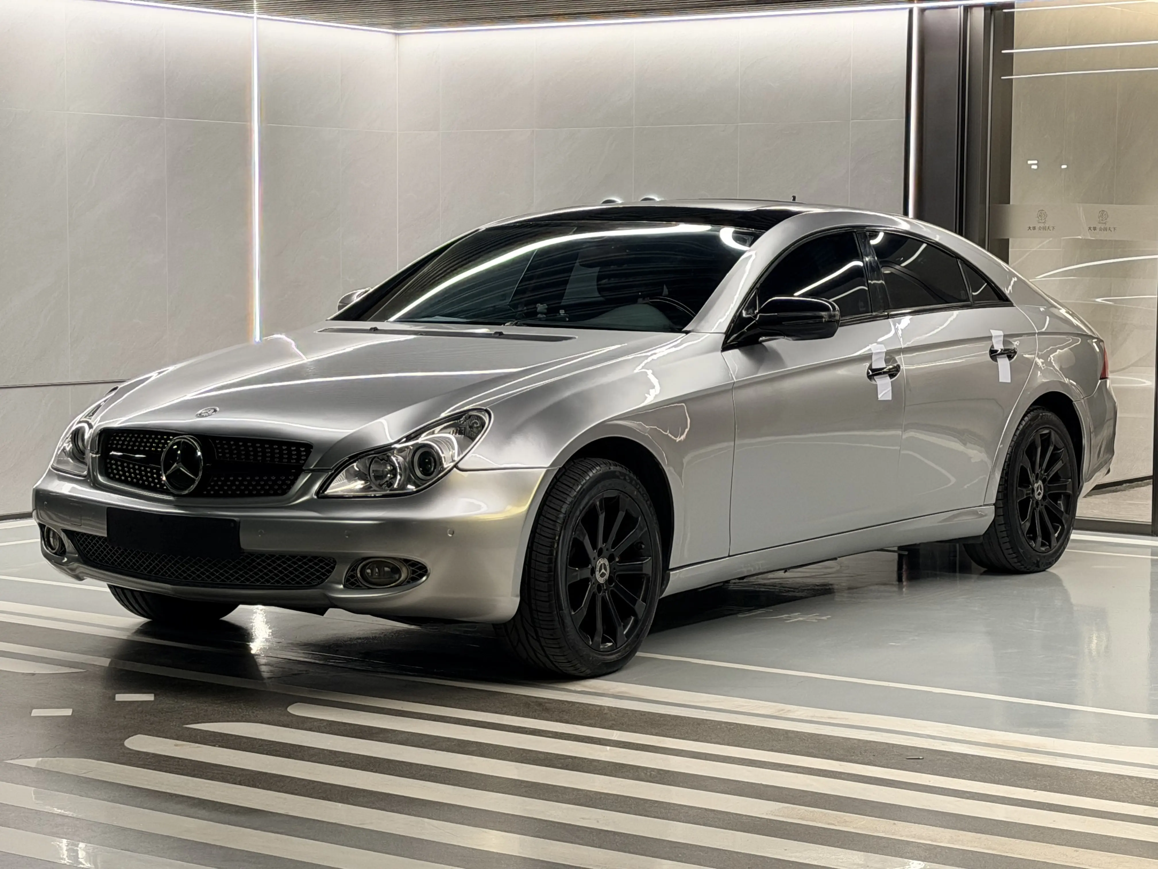 Mercedes-Benz Mercedes Benz CLS
