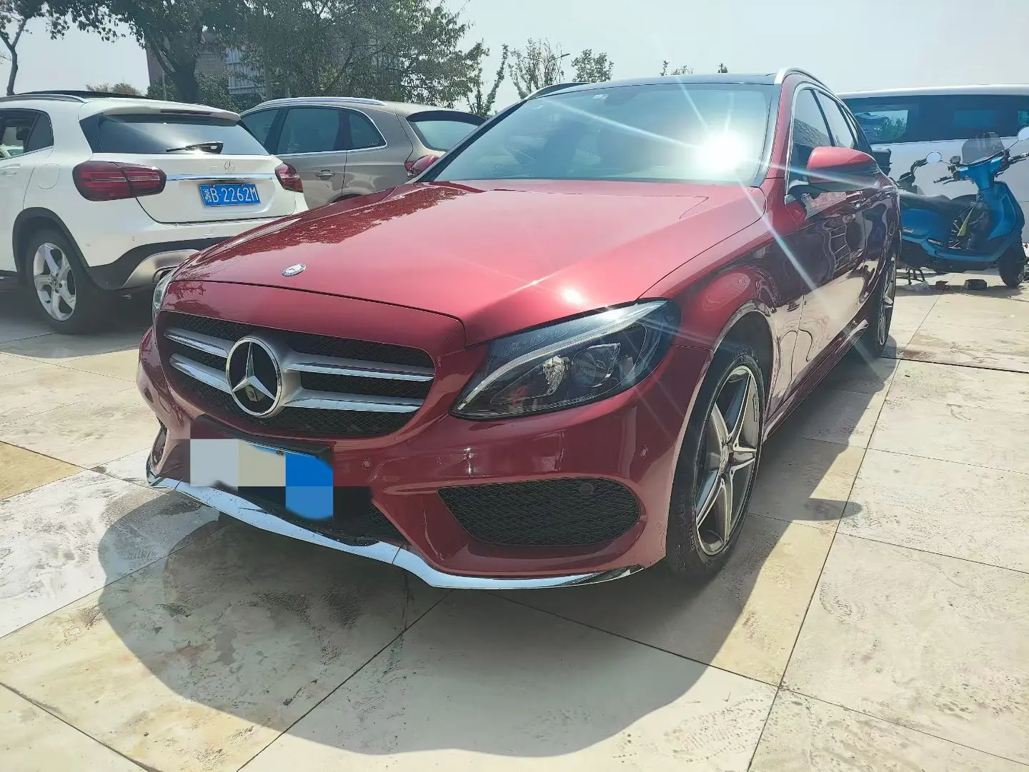 Mercedes-Benz C-Class
