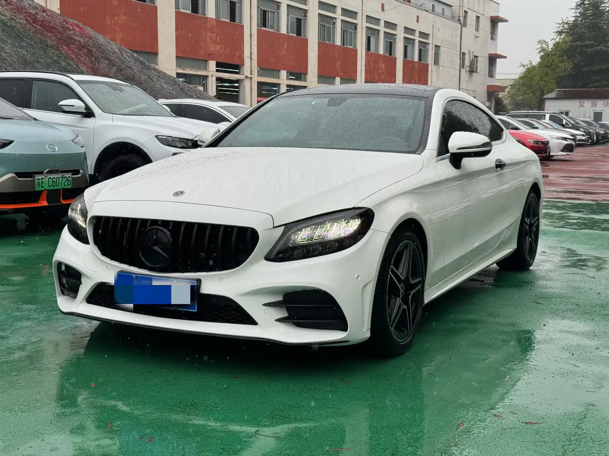 Mercedes-Benz C-Class