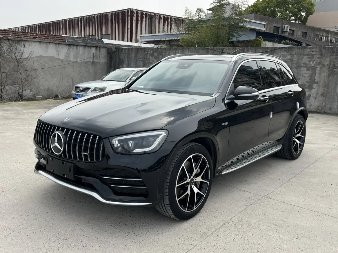 Mercedes-Benz GLC AMG