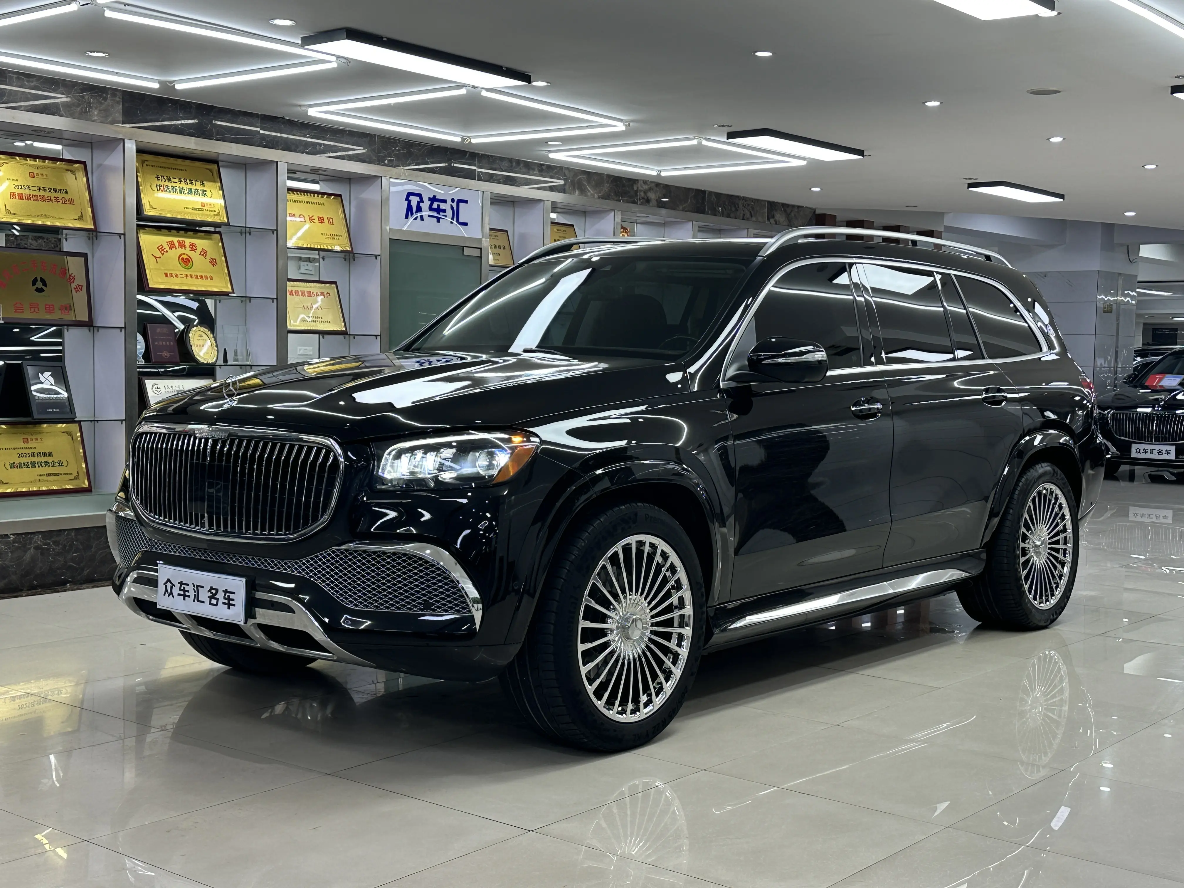 Mercedes-Benz Mercedes Benz GLS